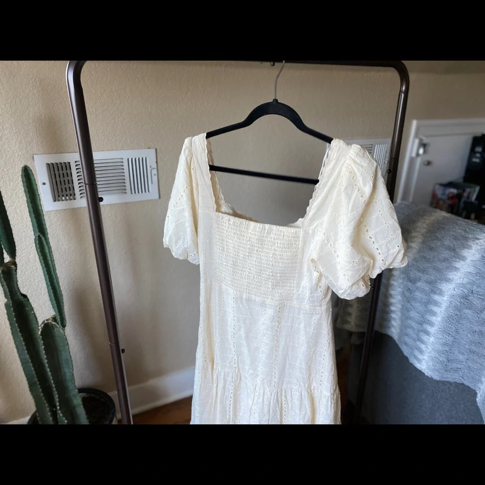 NWT | ASTR | Ivory Eyelet Maxi Dress - Picture 11 of 13